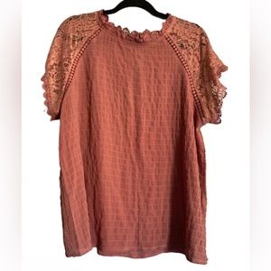 Perch by Blu Pepper- Pink Mauve Lace Scallop Neck Short Sleeve Keyhole Back- L